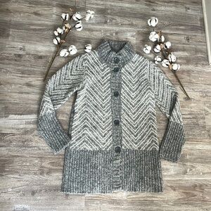 Maryline Italian Women’s Sweater Gray & Cream Size Large Acrylic Wool Blend